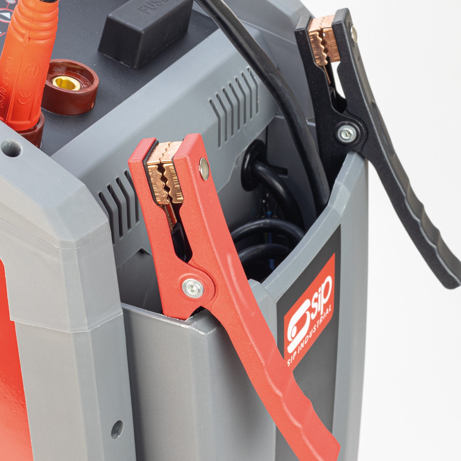 SIP 03586 STARTMASTER DSC350B Digital Starter Charger