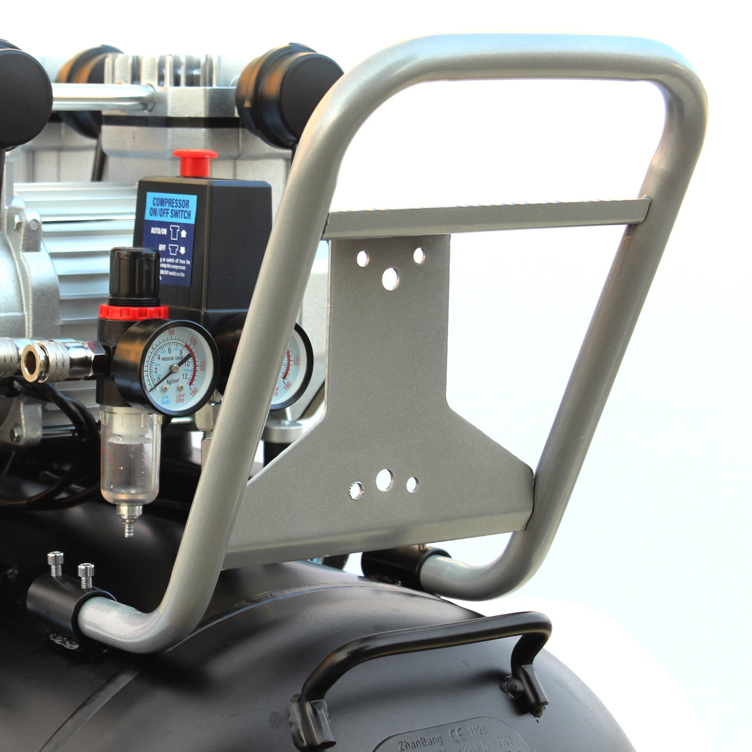 SIP 05498AHR15 QT AIR DD 4.5hp 200ltr Ultra Low Noise Compressor & Hose Reel Package