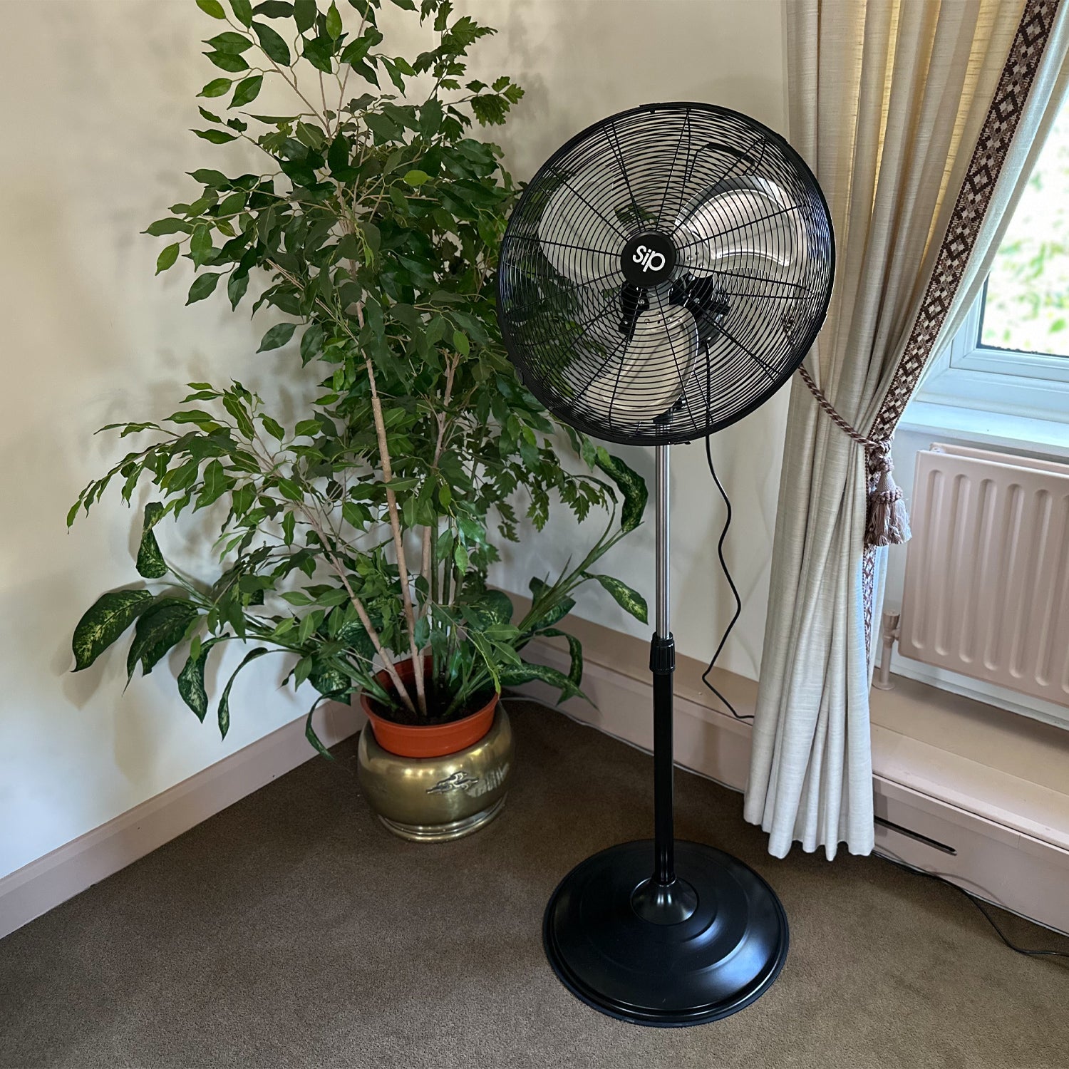 SIP 05633 18" Oscillating Pedestal Fan