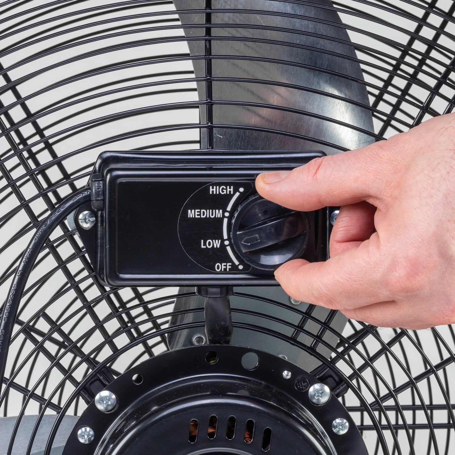SIP 05637 24" Heavy-Duty Drum Fan