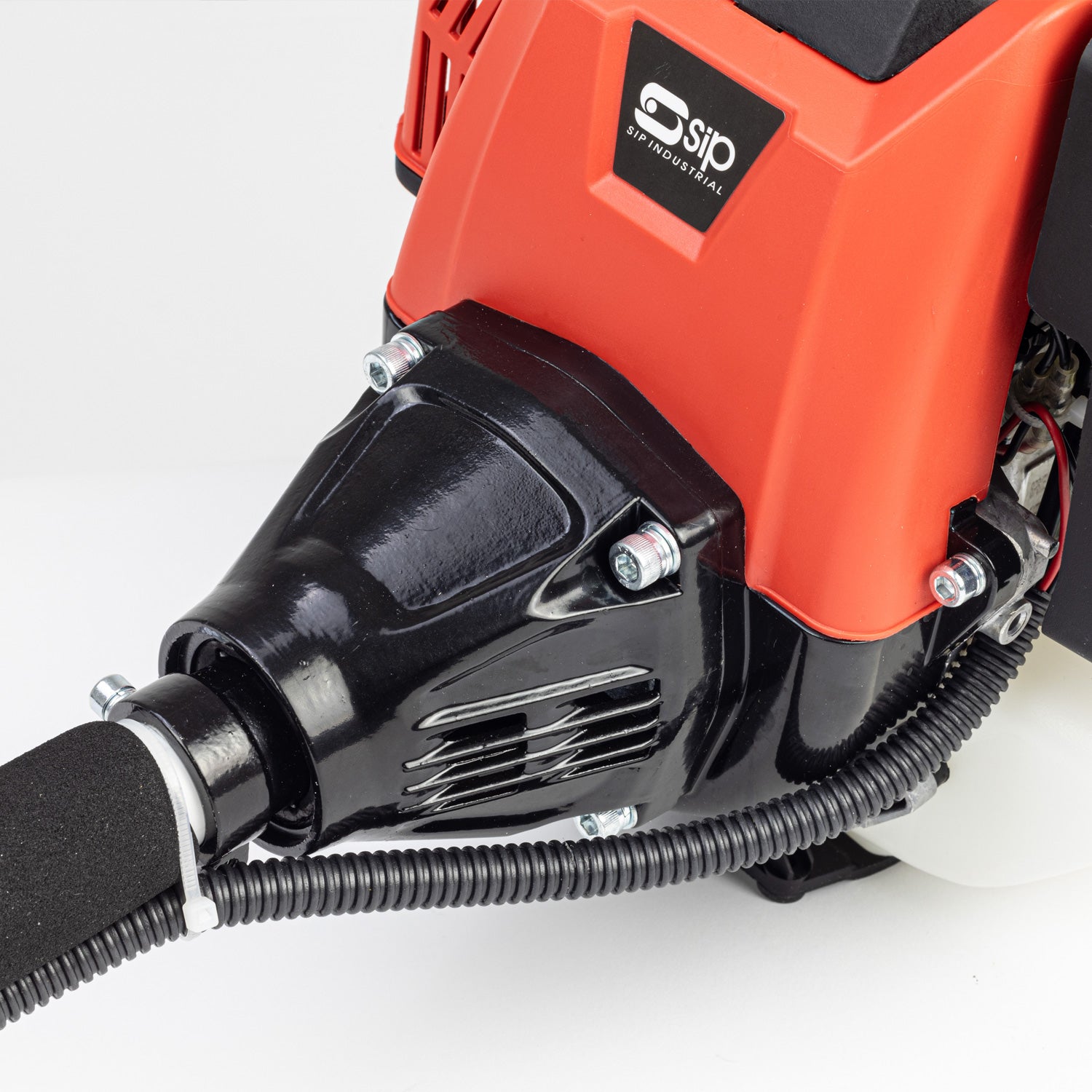 SIP 08230 31cc 4-Stroke Petrol Brush Cutter with Grass Trimmer