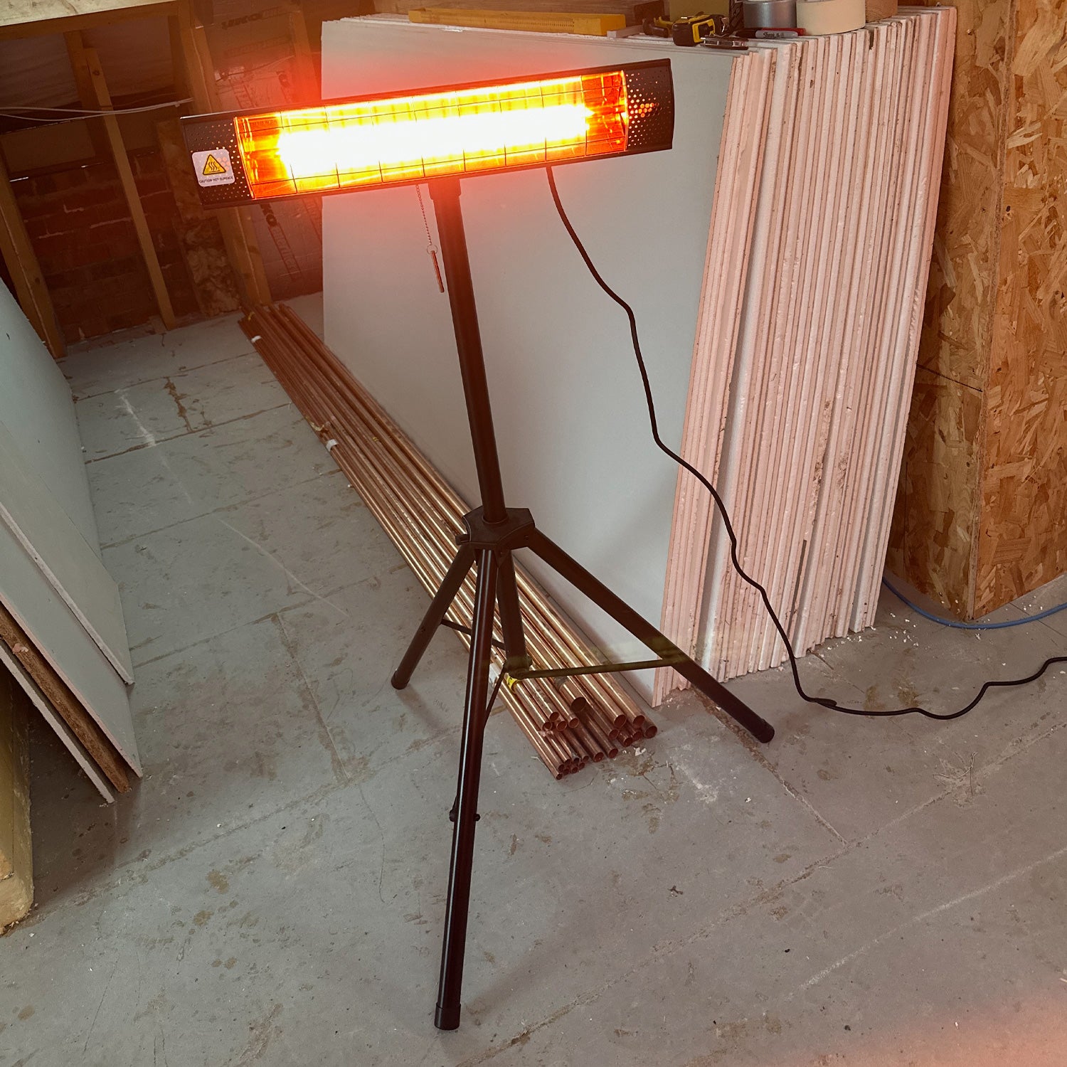 SIP 09585P Universal Halogen Heater w/ Stand
