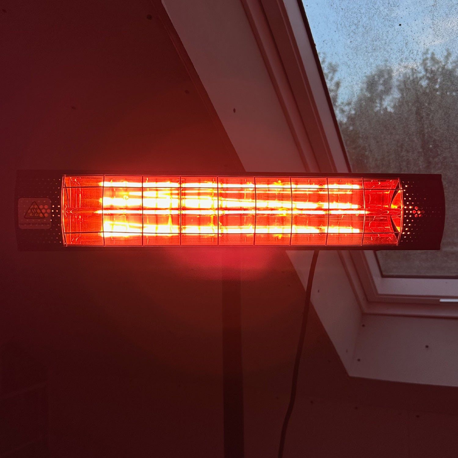SIP 09585P Universal Halogen Heater w/ Stand