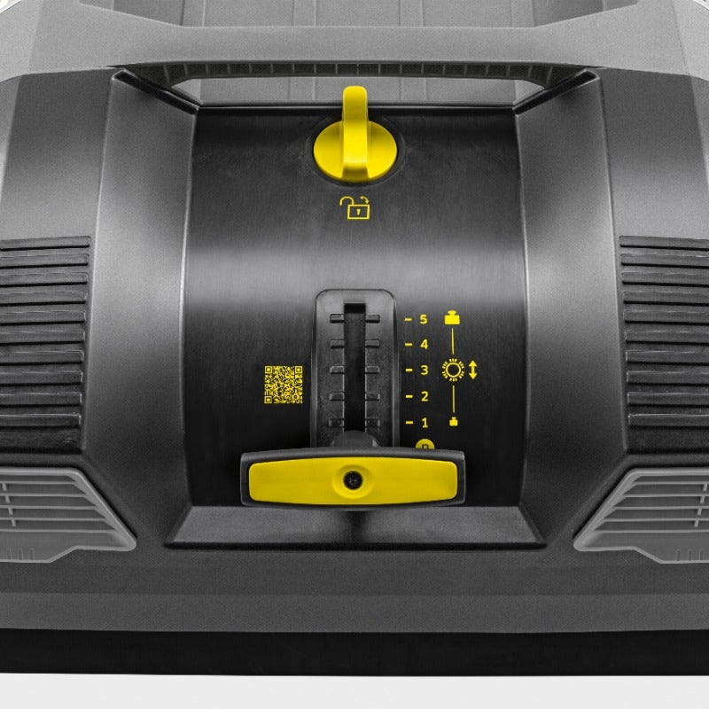 Karcher KM 70/20 C 2SB Sweeper