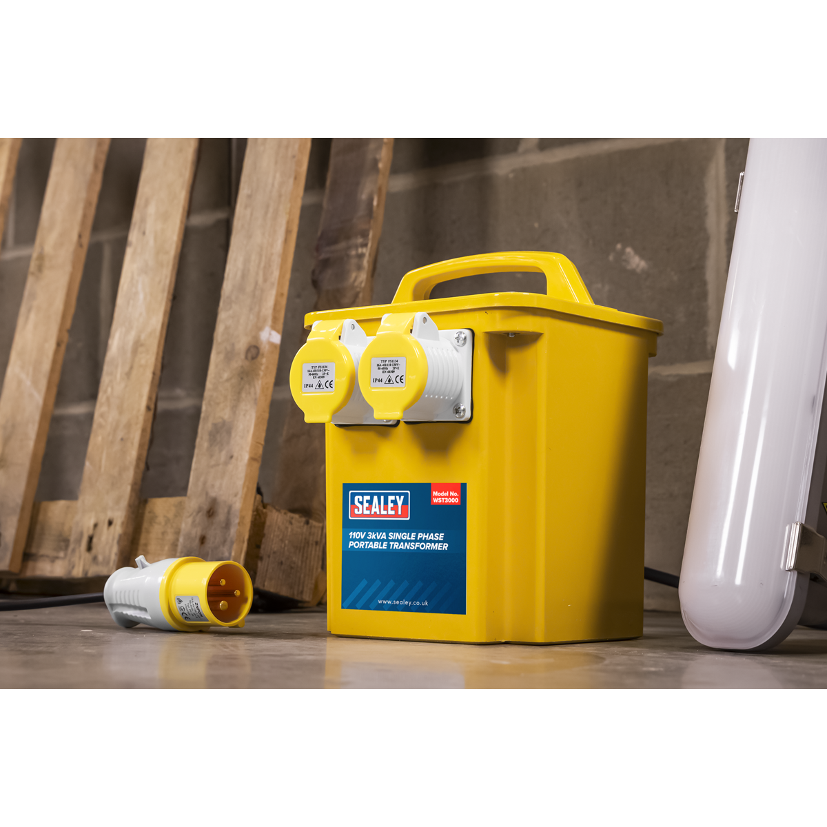 Sealey WST3000 Portable Transformer 3000VA