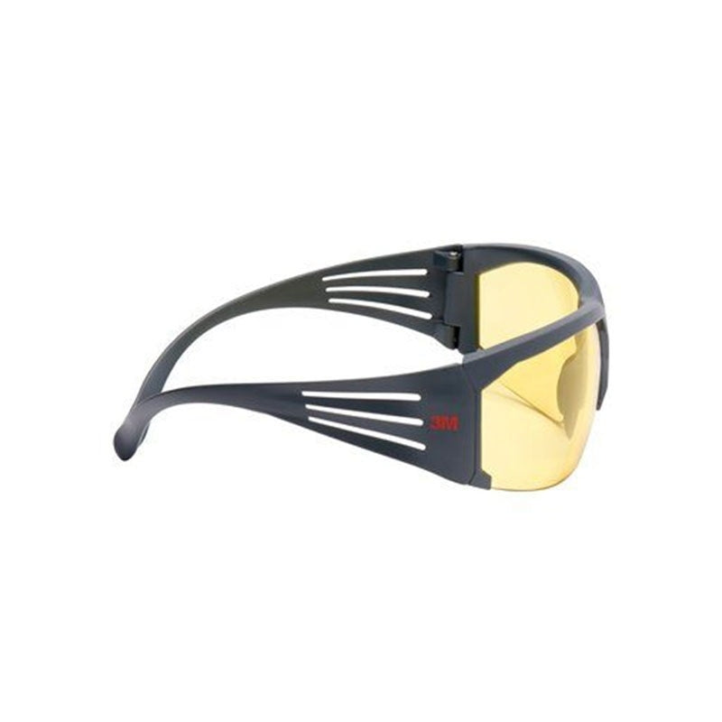 3M SecureFit Safety Glasses, Grey frame, Scotchgard Anti-Fog, Amber Lens (Case of 20)