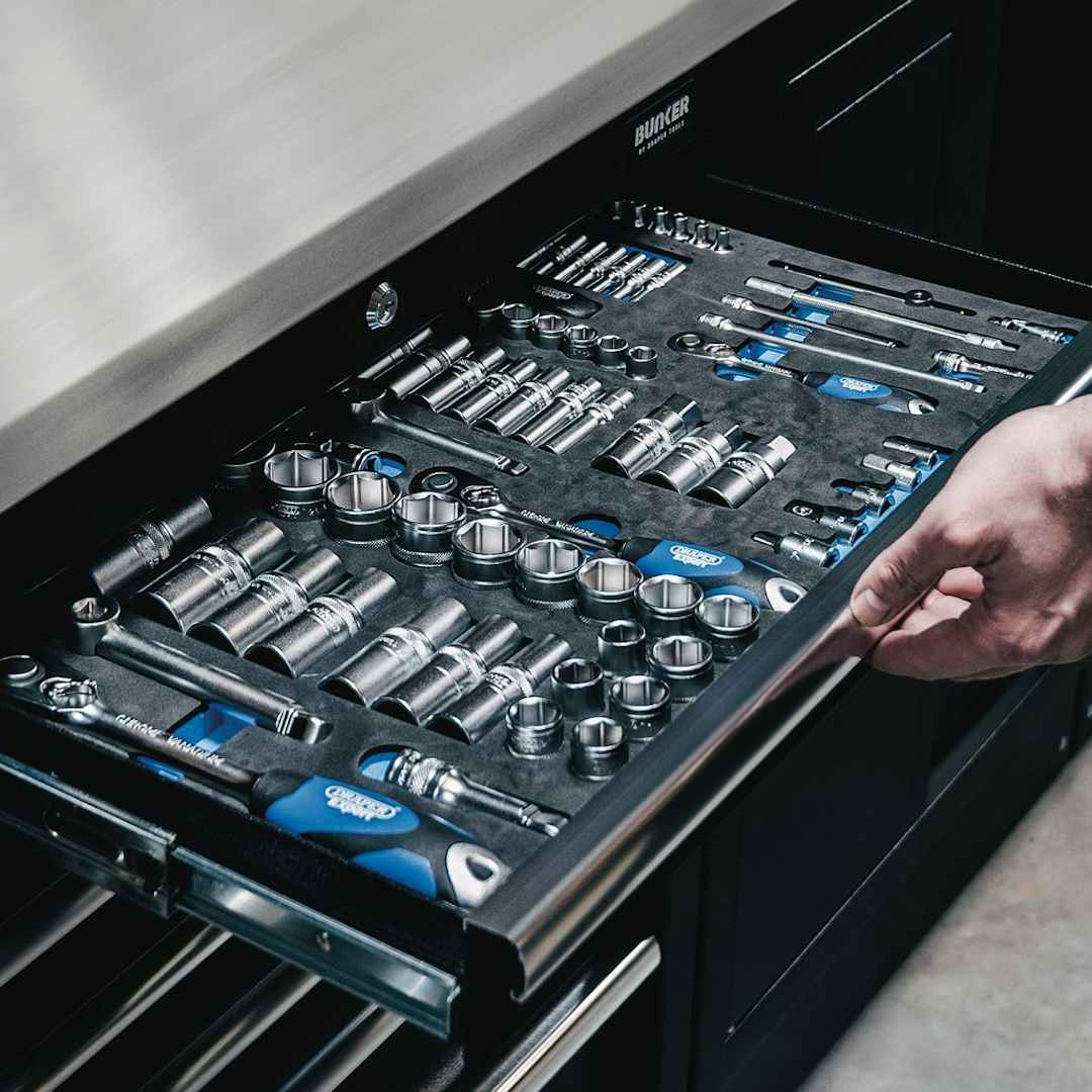 BUNKER 27206 Modular Storage Combo with Hardwood Worktop (14 Piece)