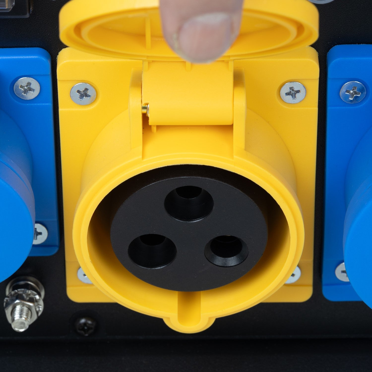 SIP 25404 MEDUSA ISG5800 Digital Inverter Generator