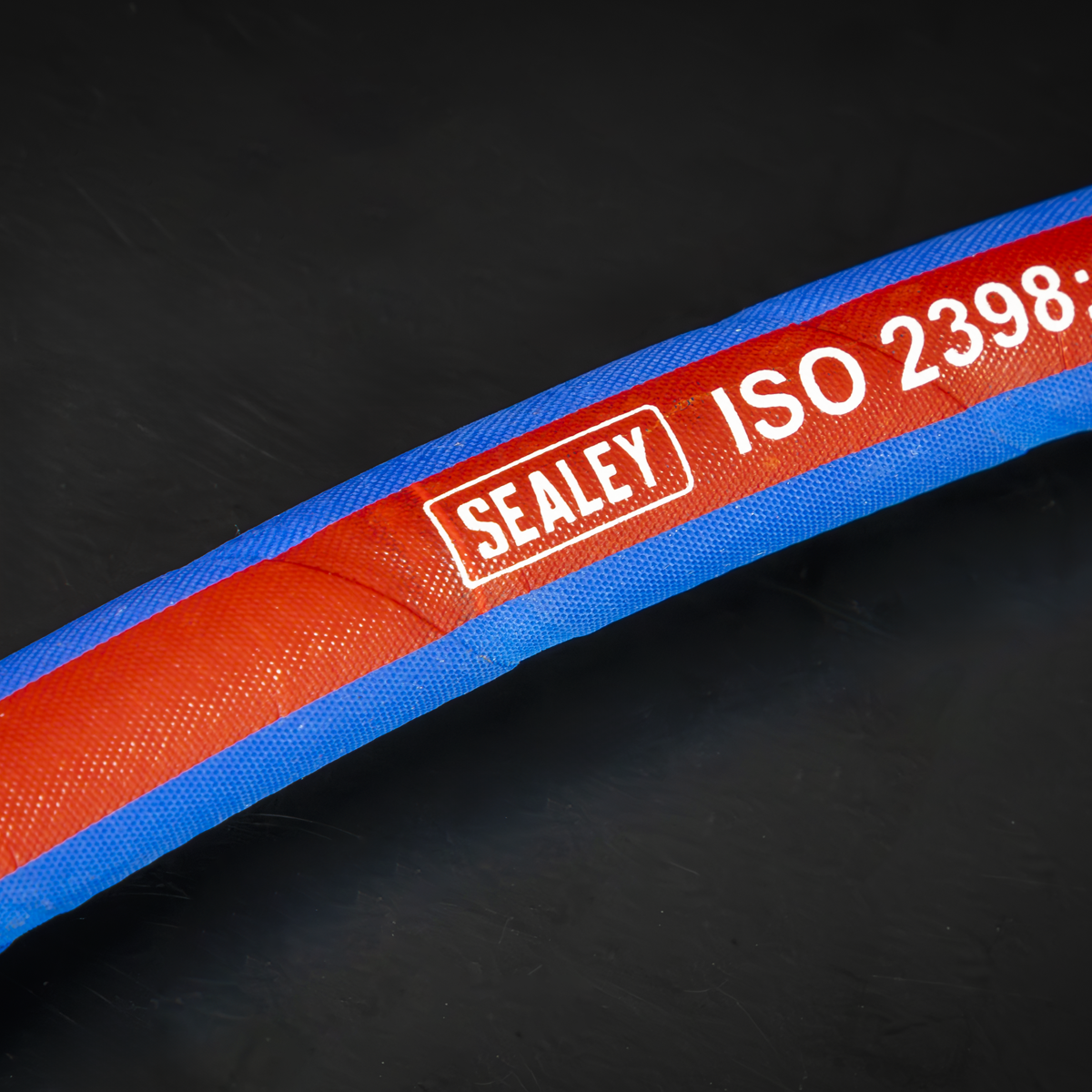 Sealey AH15R/38 Extra-Heavy-Duty Air Hose with 1/4"BSP Unions 15m x 10mm