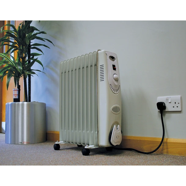 Sealey RD2500 11-Element Oil-Filled Radiator 2500W/230V