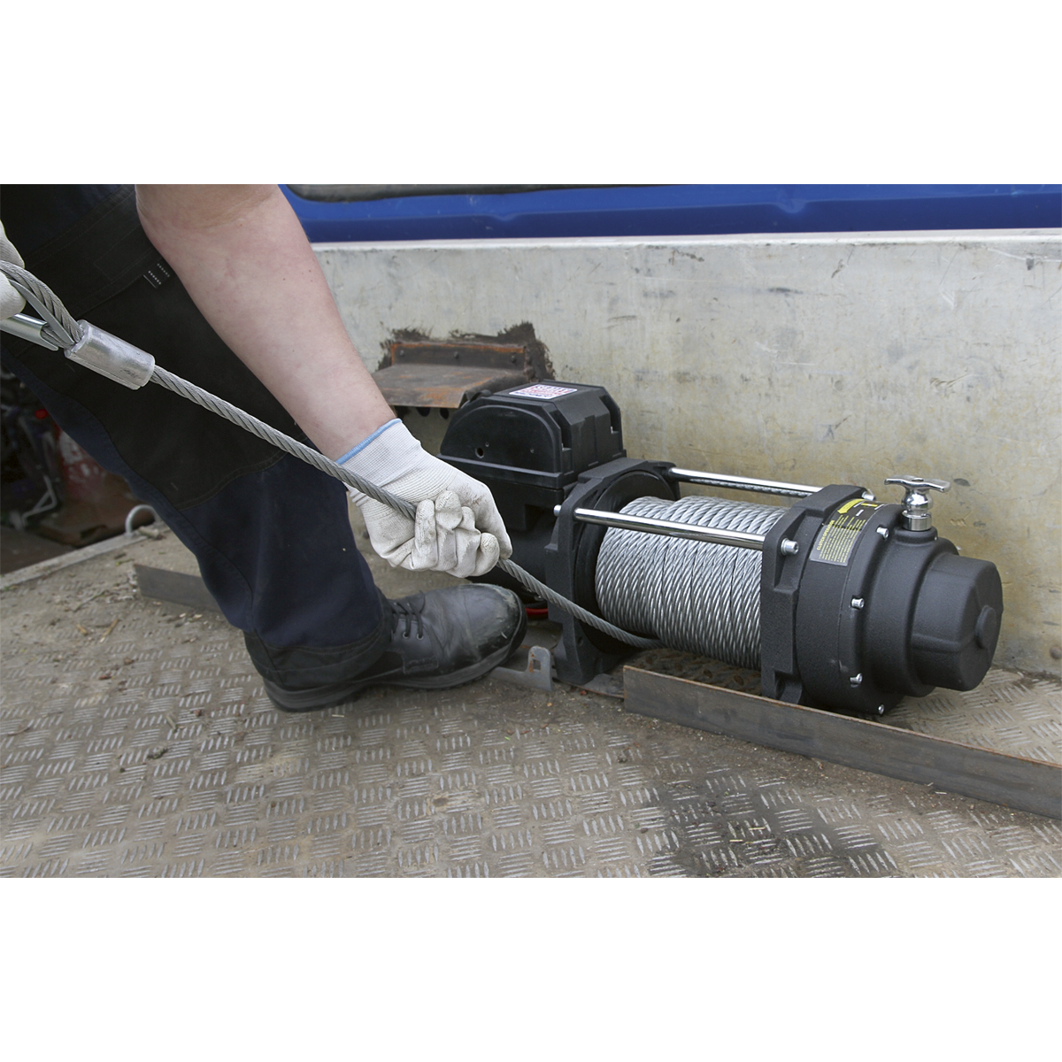 Sealey RW8180 Recovery Winch 8180kg (18000lb)Line Pull 12V Industrial