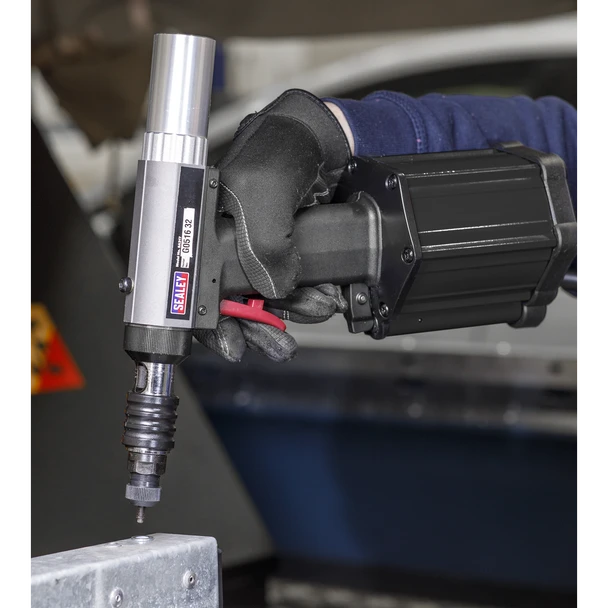 Sealey SA317 Air/Hydraulic Nut Riveter Vacuum System
