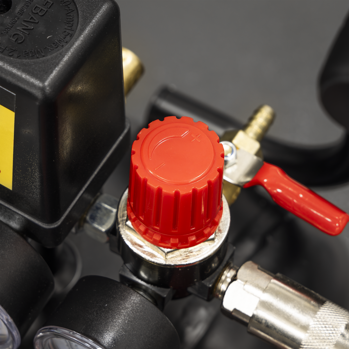 Sealey SAC2420A 24L Direct Drive Air Compressor 2hp