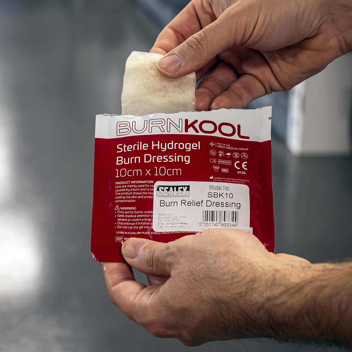 Sealey SBK10 Burn Relief Dressing 100 x 100mm