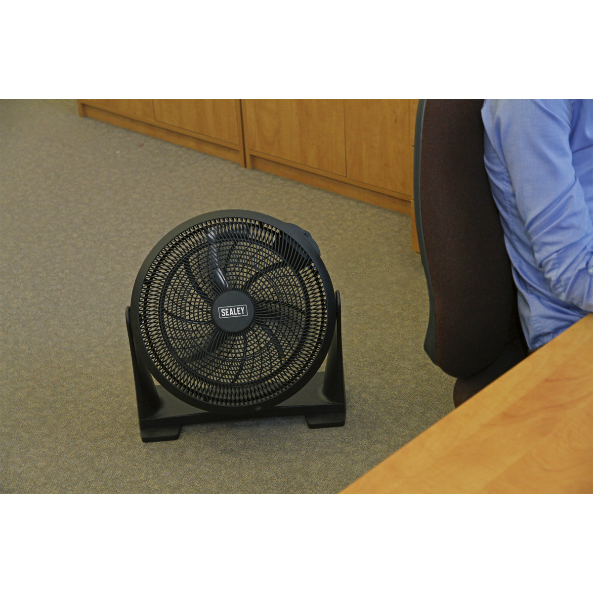 Sealey SFF16 Desk/Floor Fan 3-Speed 16" 230V