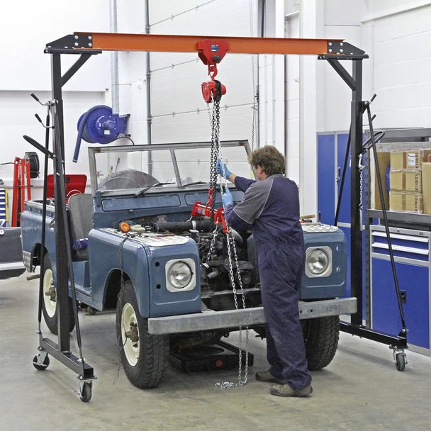 Sealey SG1000 Portable Gantry Crane Adjustable 1tonne