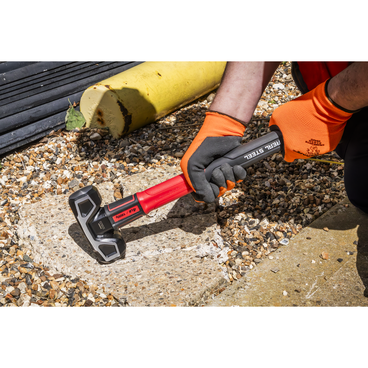 Sealey SLHG04 Premier Short Handle Sledge Hammer with Fibreglass Shaft 4lb