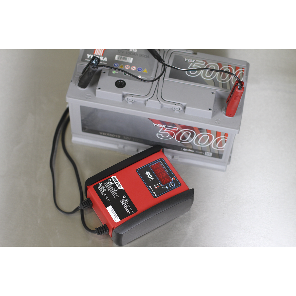Sealey SPI10S Schumacher® Intelligent Speed Charge Battery Charger 10A 12V