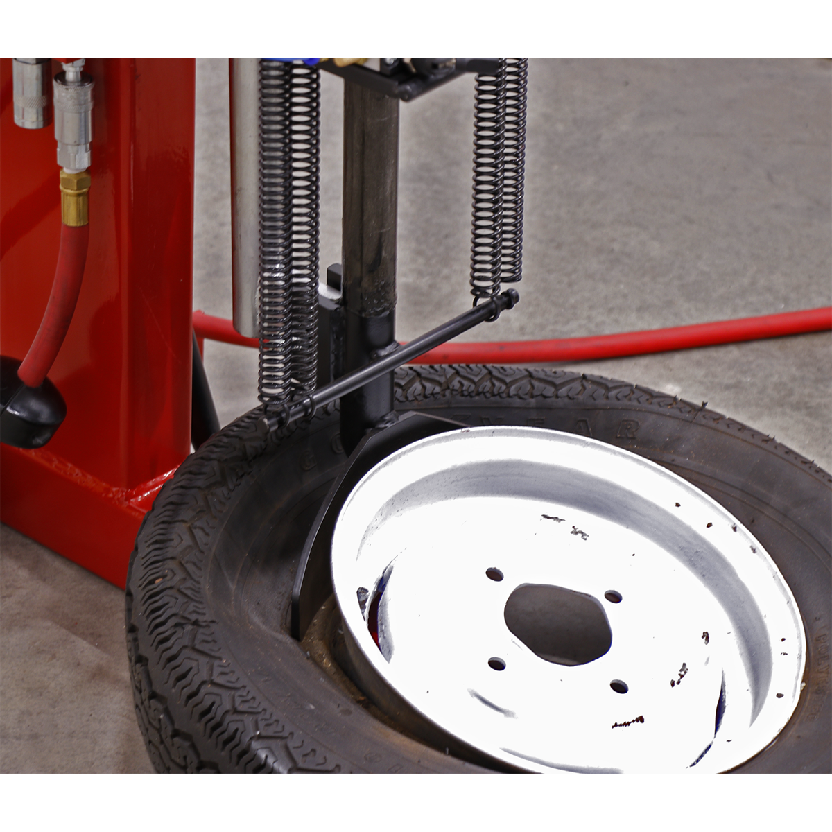 Sealey TC962 Tyre Changer Pneumatic/Manual Operation