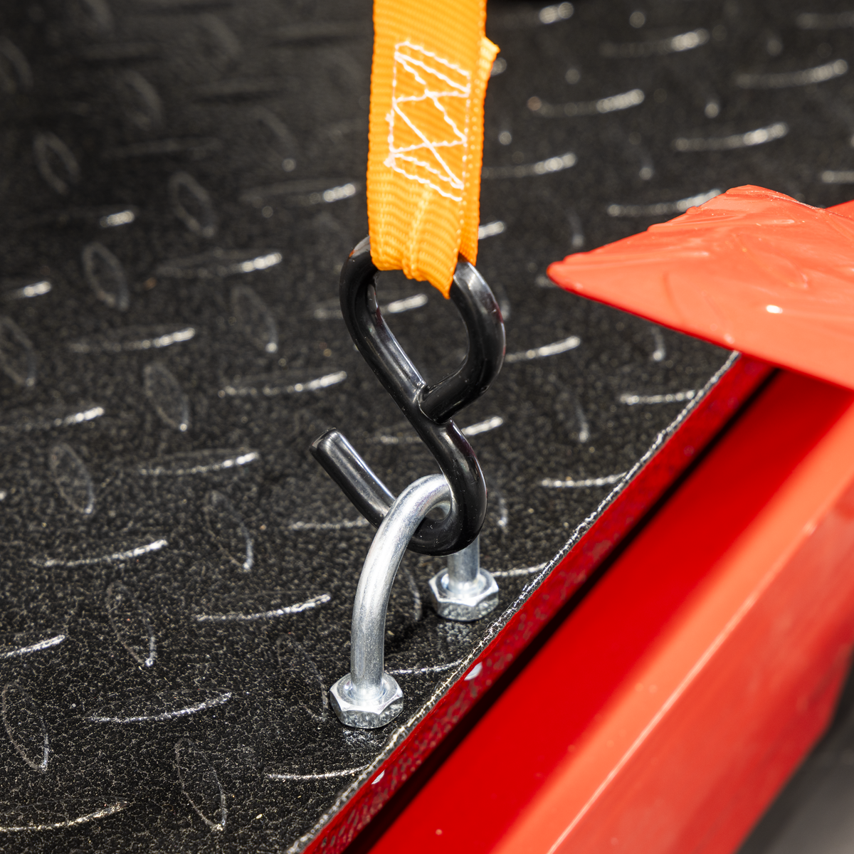 Sealey TD0540S4 Ratchet Tie Down 25mm x 4m Polyester Webbing with S-Hooks 500kg Breaking Strength - 2 Pairs