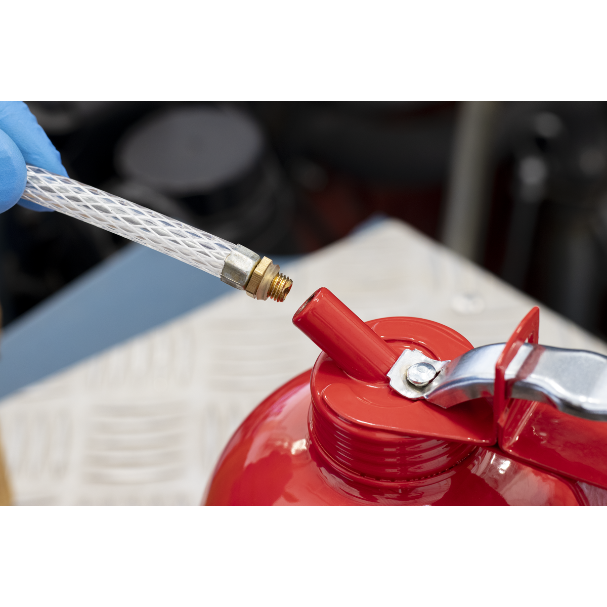 Sealey TP1000 Metal Oil Can Flexible Spout 1000ml