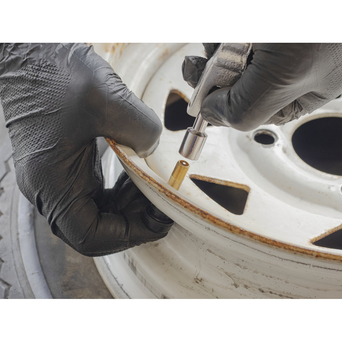 Sealey TST/TVI Tyre Valve Installer