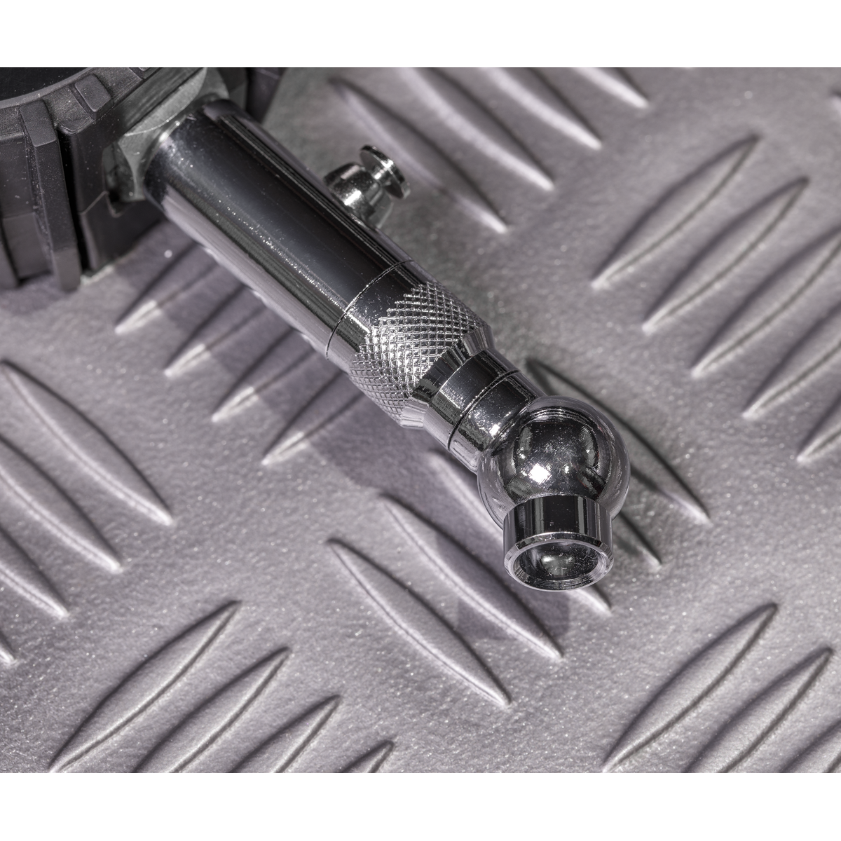 Sealey TST001 Digital Tyre Pressure Gauge with Swivel Head & Quick Release