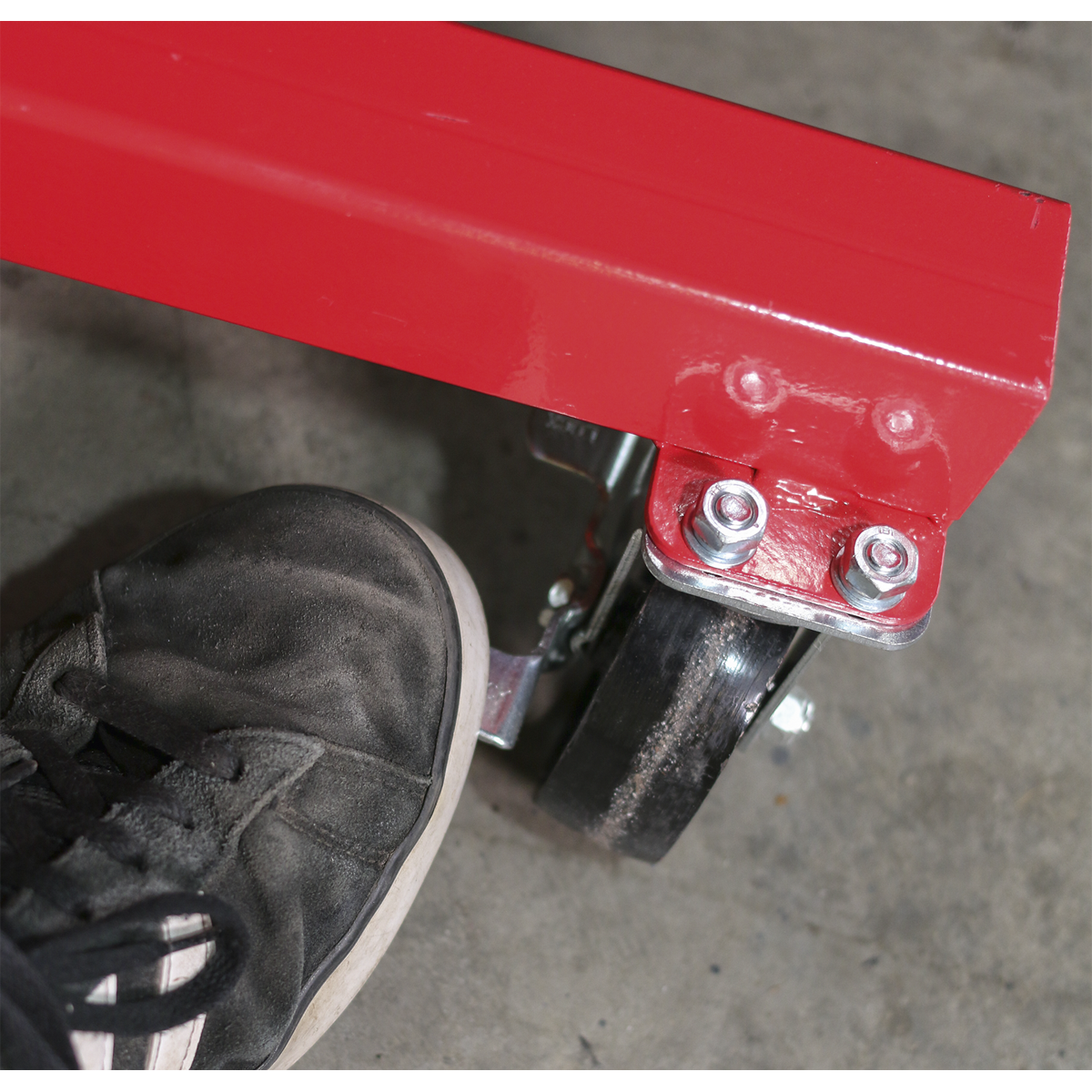 Sealey VMD001 Vehicle Moving Dolly 2 Post 900kg