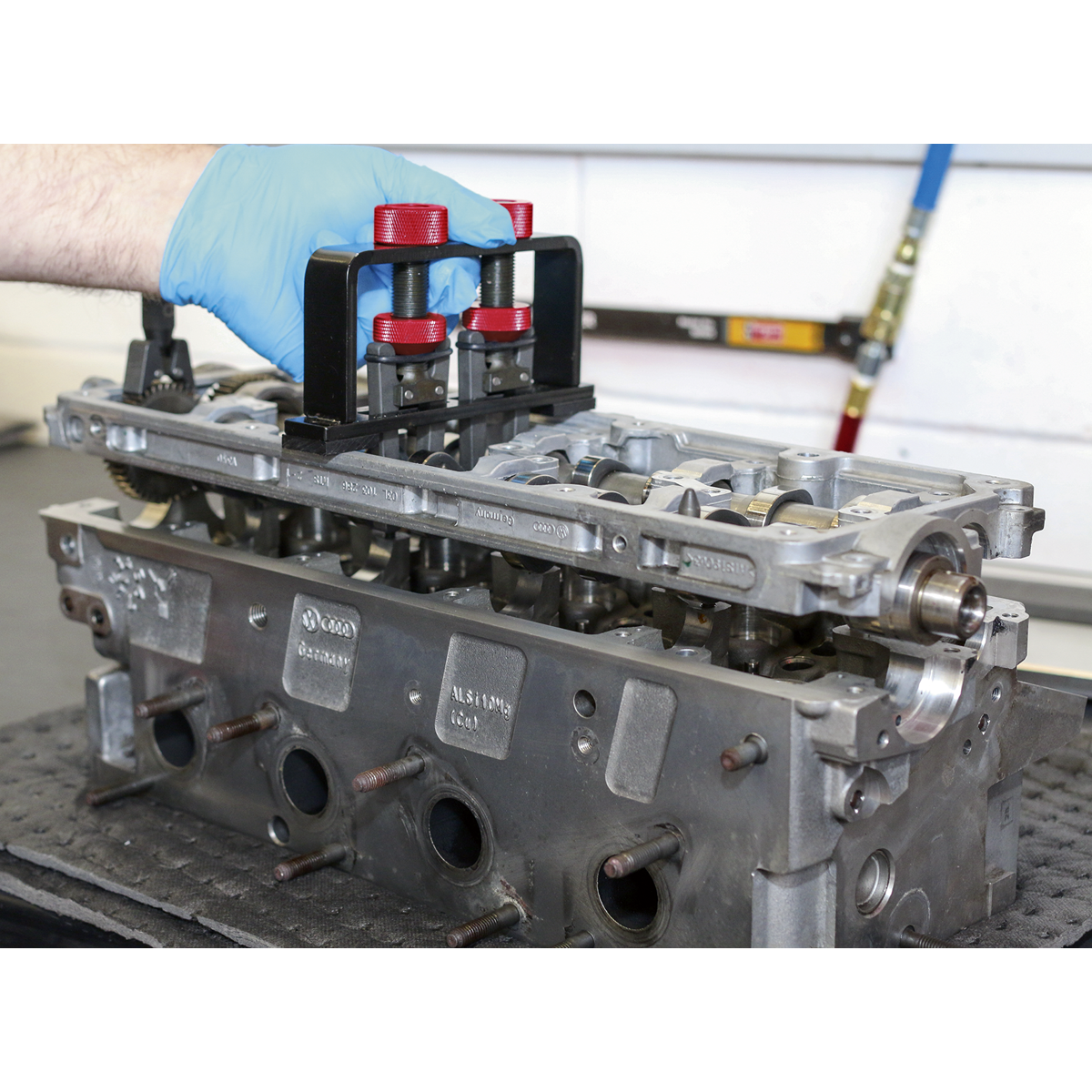 Sealey VSE7171 Camshaft Installation Kit for VAG, Porsche - Belt & Chain Drive