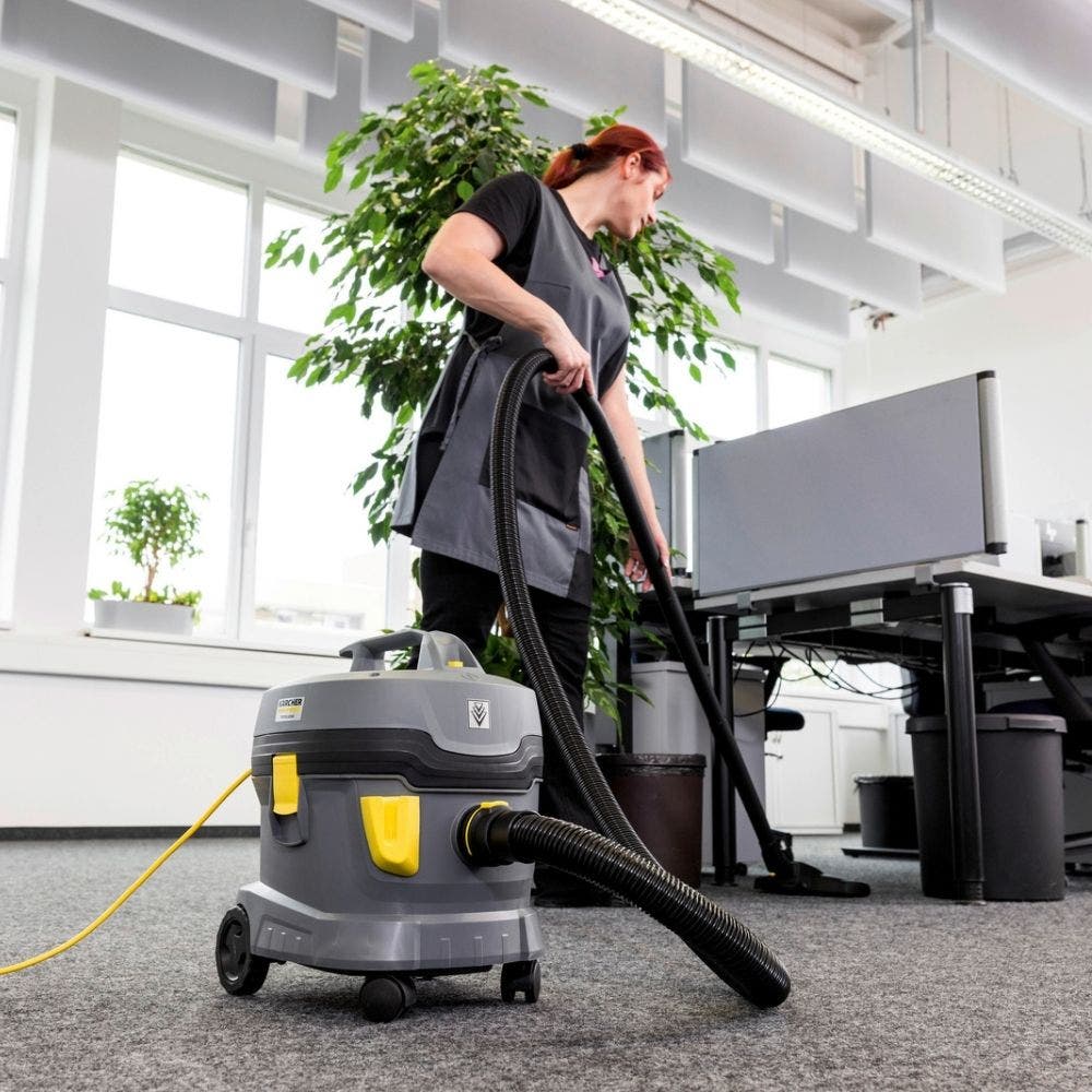 Karcher T 11/1 Classic Dry Vacuum Cleaner