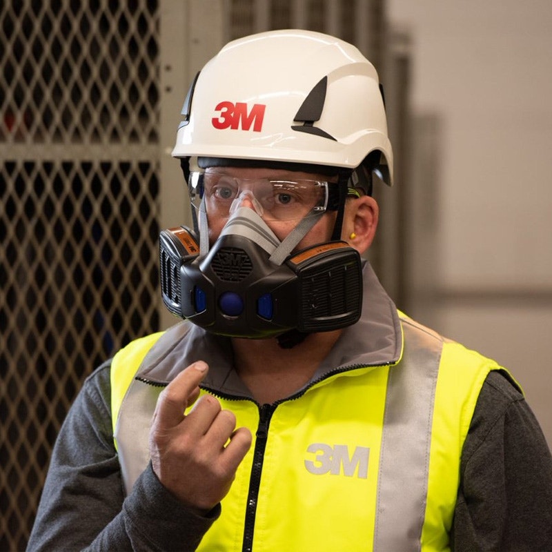 3M HF-802SD Secure Click Reusable Half Face Mask with Speaking Diaphragm - Medium