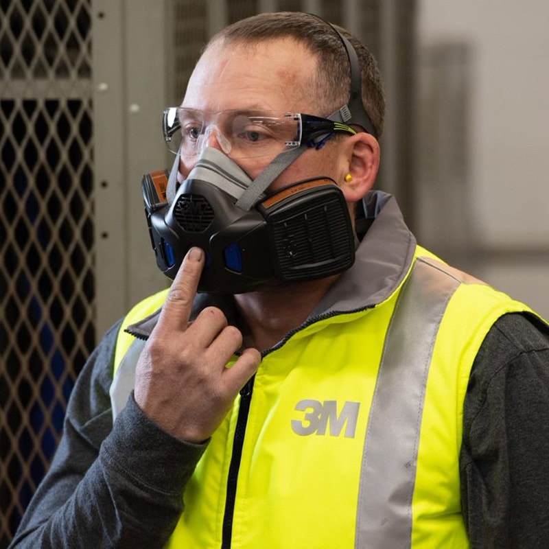 3M HF-803SD Secure Click Reusable Half Face Mask with Speaking Diaphragm - Large