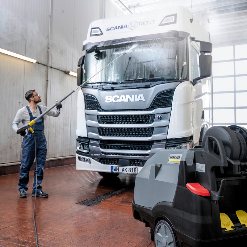 Karcher HDS 10/21-4 M Hot Water Pressure Washer